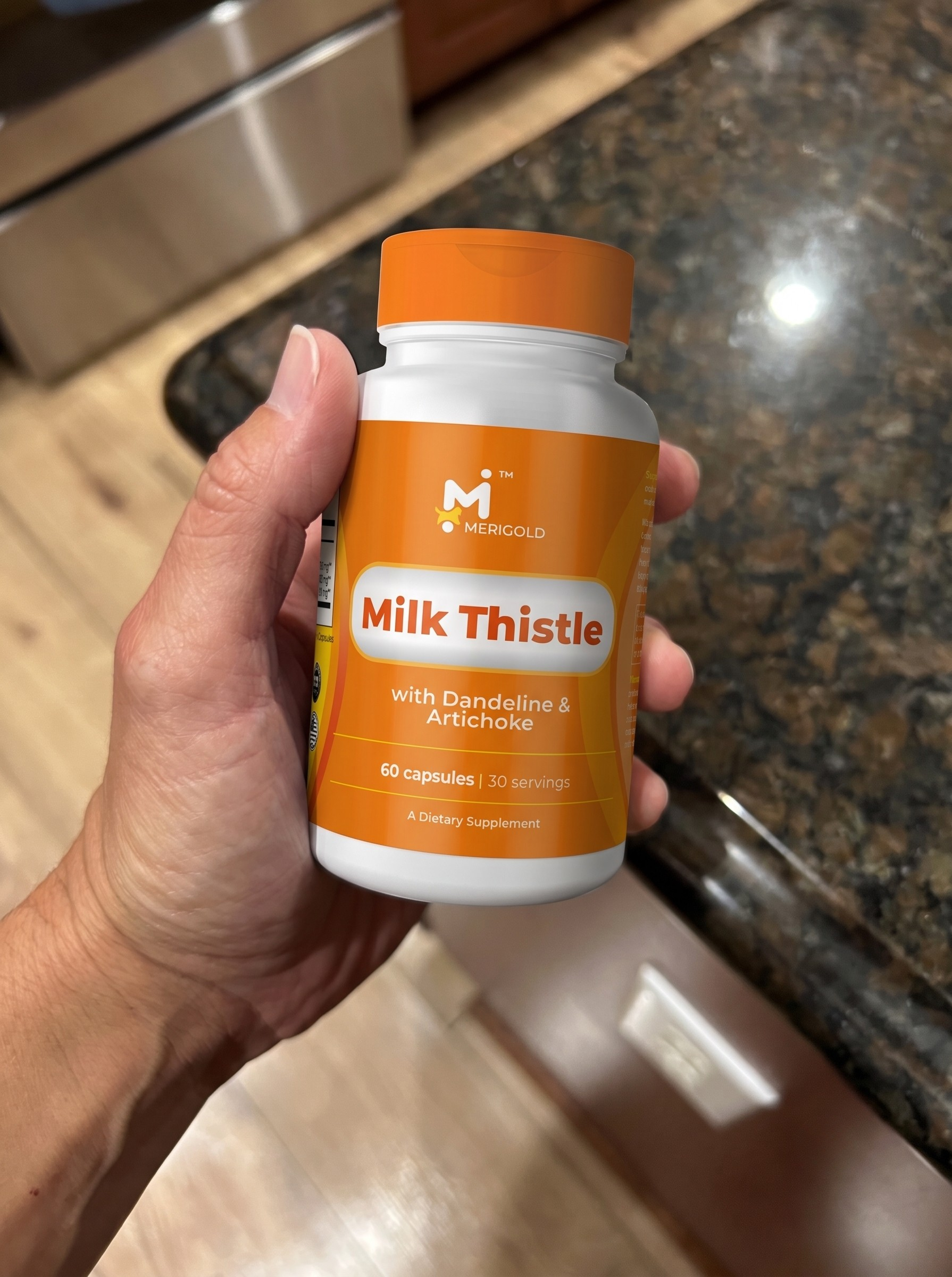 Customer photo with M Nutrition Milk Thistle