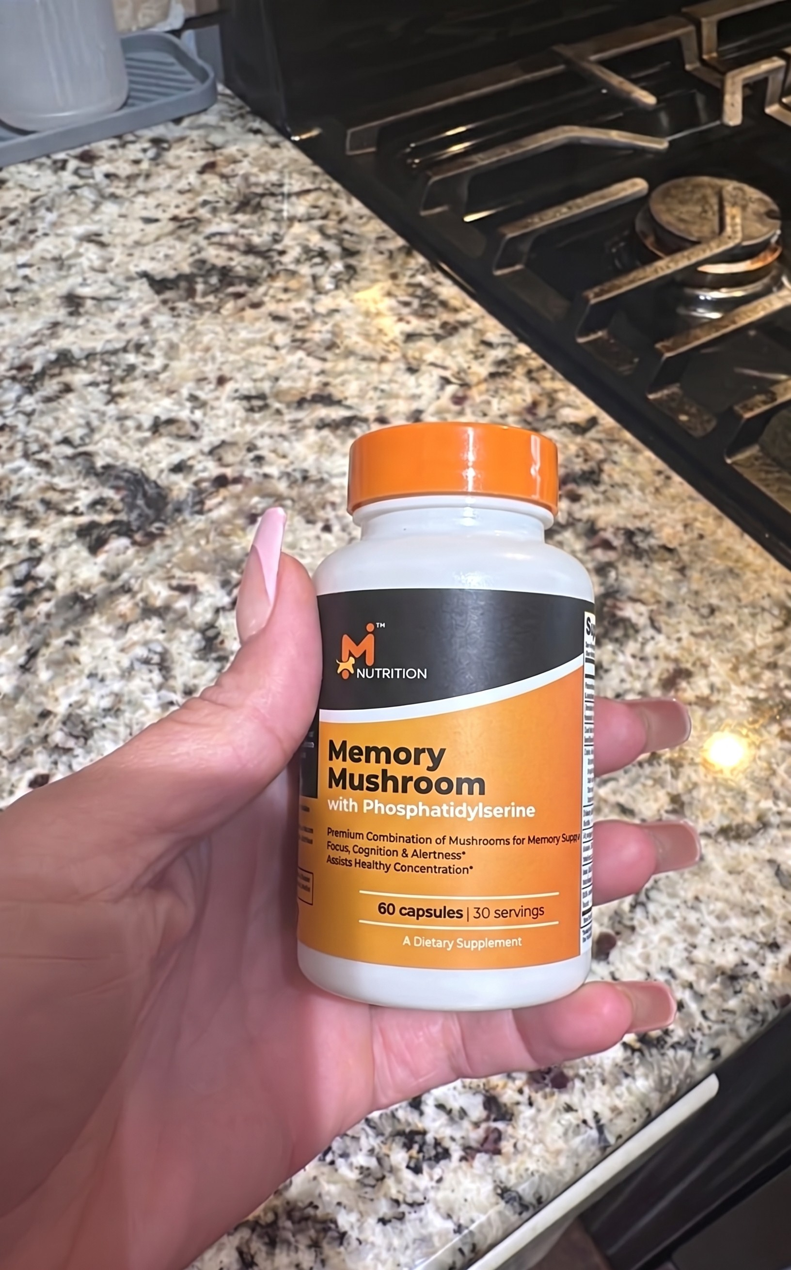 Customer photo with M Nutrition Memory Mushroom